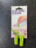 Quirky Glide Knife Cleaner