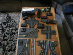 VINTAGE LIONEL & MARX 027 SWITCHES, CROSSOVER and RCS, ENGINE