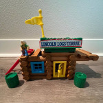 Lincoln Logs
