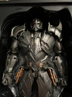 Masterpiece - Unique Toys Megatron (Last Knight): UT R-03