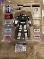 Masterpiece Soundwave: MP-02 (Hasbro)