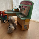 American Girl Doll - Kira’s WildLife Exam Table