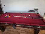 Pool Table - Brunswick (price *includes* delivery / set-up)