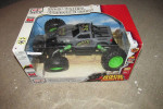 TRUCK (NEW) MAISTO ROCK CRAWLER RC