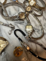 Vintage Women's Wrist Watches Jewelry Lot