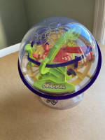 Perplexus Original - Mind challenging - like new
