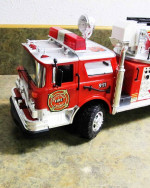 New Bright Fire Truck Rescue Ladder Boom Metro NO.55 Wired Remote 1988