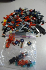 **Lego 76077 Iron Man: Detroit Steel Strikes**Legos