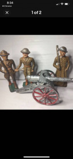 Nice grouping of lead soldiers