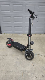 Electric scooter