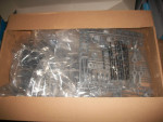 REVELL VISIBLE V 8 ENGINE