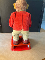 B/O mechanical monkey