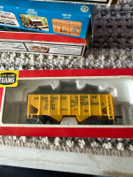 Life-Like HO Train Cars New
