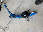 RAZOR Scooter  New, w helmet