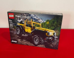 LEGO Technic Jeep Wrangler 4x4 (42122)