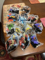 Huge new & like new 80 piece toy figure items! Great deal