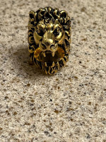 Non gold(gucci ring)