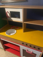 Lakeshore Pretend & Play Combo Kitchen