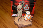 REY AND BB-8 FIGURINE STATUE LIMITED ED. 700 DISNEY STORE EXCLUSIVE