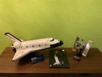 LEGO NASA Space Shuttle Discovery