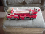 Paw Patrol Ultimate Rescue Fire Truck