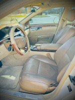 Mercedes-Benz 132,000 mi