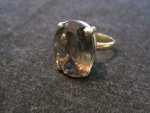 18k Ring Yellow Gold Vintage oval Smokey Quartz Size 6 VG conditio
