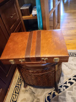 Leather and Felt Backgammon Game