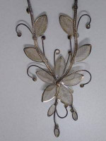Vintage Gold-tone with Rhinestones Mesh Flower Necklace with earrings