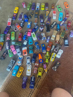 Cars / matchbox hot wheels