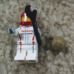 Lego Nissan car with driver kt