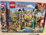 Lego Friends Heartland City resort