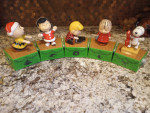 *Peanuts Christmas Dance Party*
