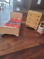 Vintage fao Schwartz bedroom set