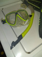 💦 SNORKEL SETS: FINS / MASK / SNORKEL by "Body Glove"