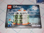 Disneyland/World Space Mountain Model Kit & Lego Haunted Mansion *NEW*