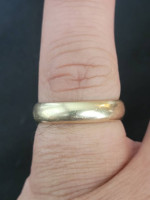 Vintage Simple 14K Yellow 5mm Gold Ring. Size 9.5