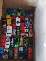 33 HOTWHEELS FOR $20.00 !