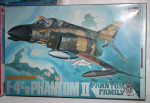 MODEL KIT AIR PLANE AIRCRAFT 1:48 SCALE NOS VINTAGE 1