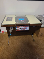 Donkey kong Cocktail arcade game works great takes quarters