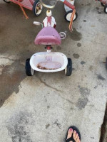 Radio Flyer Fold 2 Go Trike with Rear Bucket