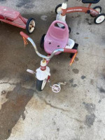 Radio Flyer Fold 2 Go Trike with Rear Bucket