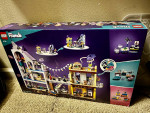 Lego Friends Downtown Flower and Design Stores