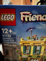 Lego Friends Downtown Flower and Design Stores