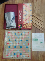 Scrabble Crossword Complete Word Board Vintage Selchow & Righter 1982