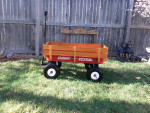 Radio Flyer, Big Red Classic Woodie Wagon, All-Terrain Air Tires