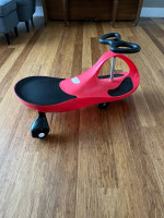 wiggle ride on toy