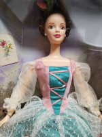 BARBIE DOLL FAIR VALENTINE HALLMARK