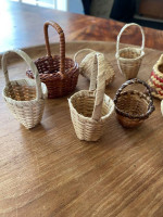 Vintage tiny baskets lot