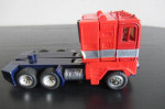FIRST GEN OPTIMUS PRIME with TRAILER